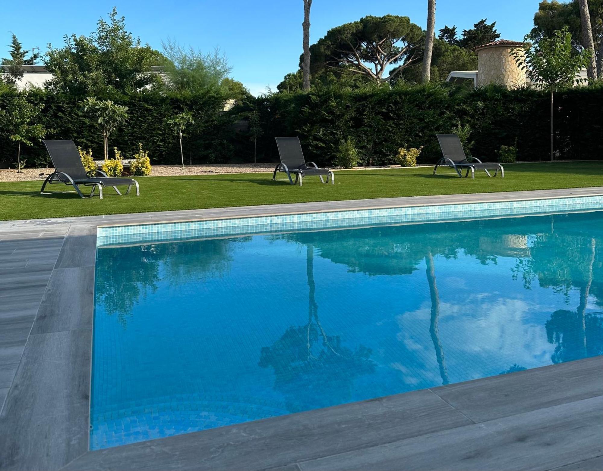 Villa Del Mas Pinell L'Estartit Exteriör bild